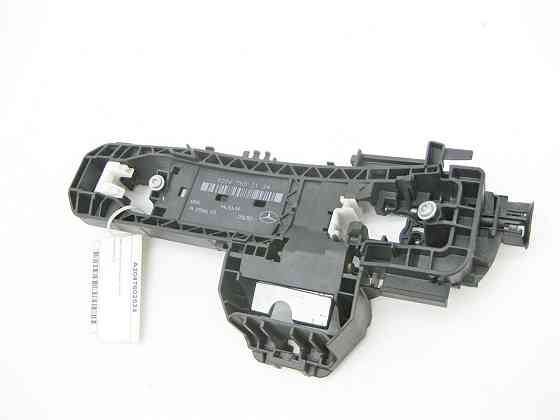 Mercedes-Benz  A2047602534 Рама ручки задніх лівих дверей E-class W212 SLK/SLC R172 C-Class W204 E-Class Coupe C207 CLS C218 ML/GLE W166 CLA C117 A-cl Одеса