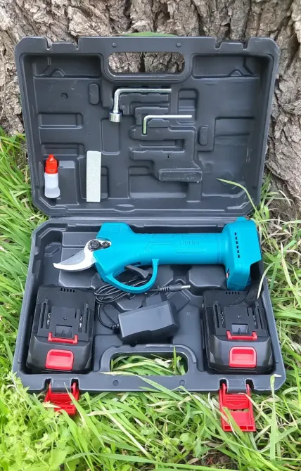 Аккумуляторный садовый секатор 24V + 2 аккумулятора Сучкорез / Аккумуляторные садовые ножницы Crafting tools Коломыя - изображение 2