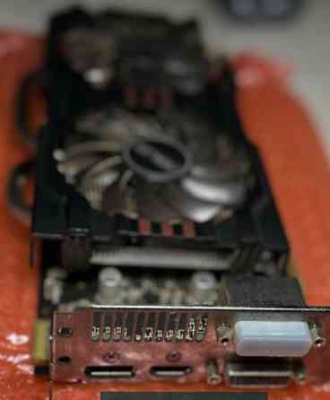 Відеокарта AMD R9 — 270 Київ