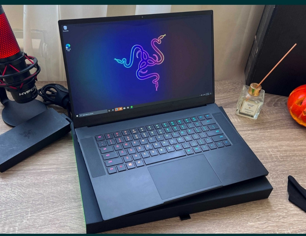 США Игровой ноутбук Razer Blade Pro 15 (RTX 2070,3060,3070). Киев - изображение 1