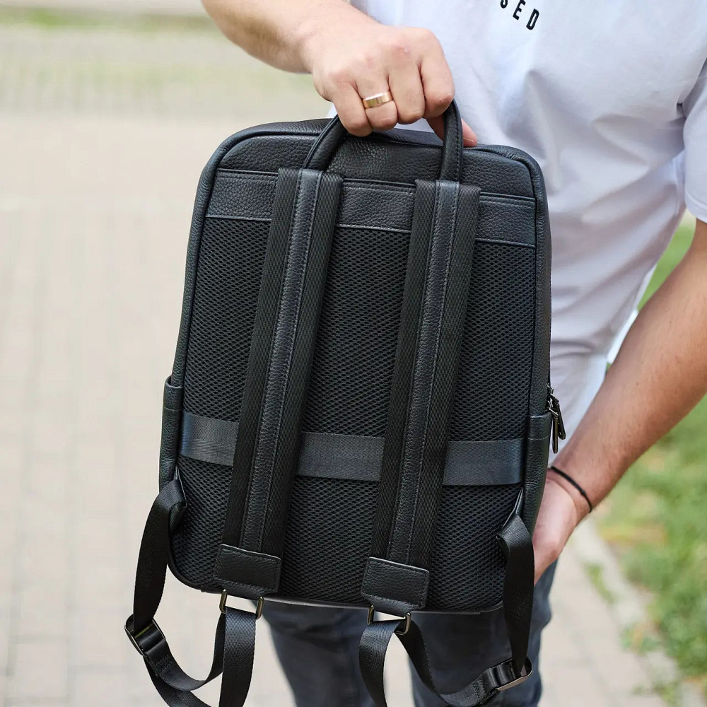 Классический черный мужской рюкзак из натуральной кожи деловой, офисный, для ноутбука Киев - изображение 7