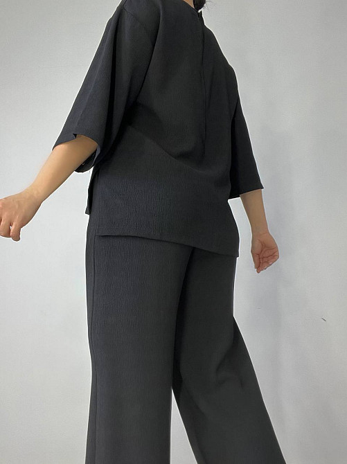 Костюм женский 1005-0712 жаткая рубашка короткий рукав разрезы и брюки палаццо черный, черный, S Киев - изображение 4