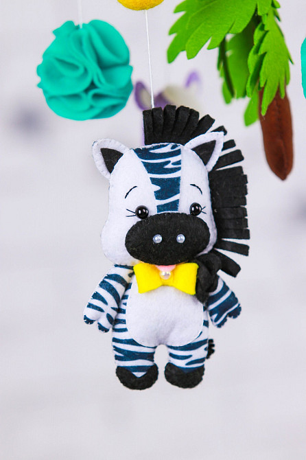 Дитячий мобіль на ліжечко для немовлят WooolyWool «Сафарі» Київ - фото 2