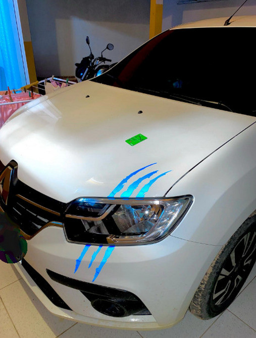 Наклейка на авто або мото у вигляді Подряпини. Київ - фото 3