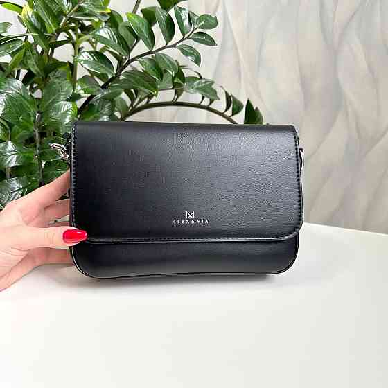 Брендовая женская сумка. Женская сумка маленькая через плечо. Киев