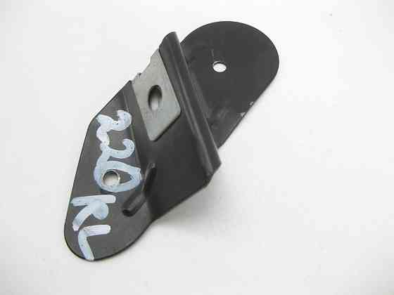 Mercedes-Benz  A2207371314 Кронштейн дверної карти задніх лівих дверей S-Class W220 Одеса