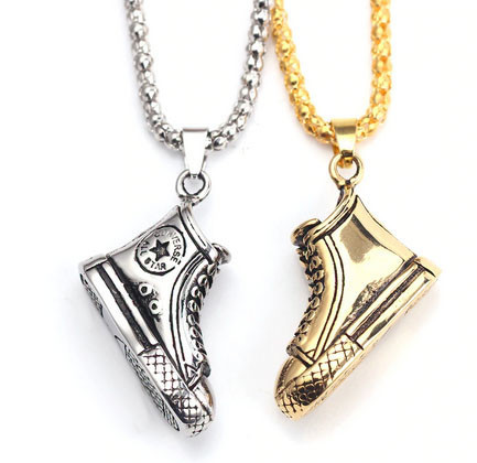 Кулон мода 2019 в спортивном стиле Кеды Киев - изображение 3