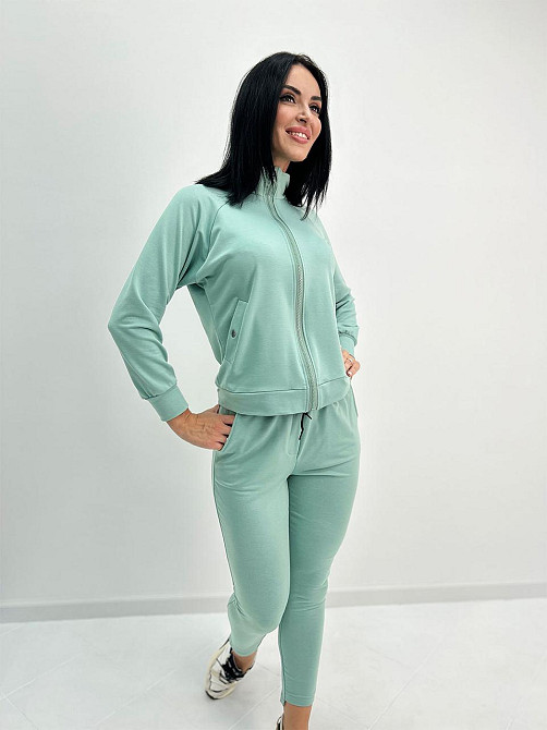 Жіночий спортивний костюм "Advice" оптом | Норма | Розпродаж моделі Київ - фото 7