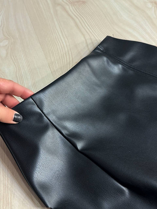 Спідниця жіноча Gritana 125 з екошкіри з розрізом міді пряма чорна, чорний, XL Київ - фото 17