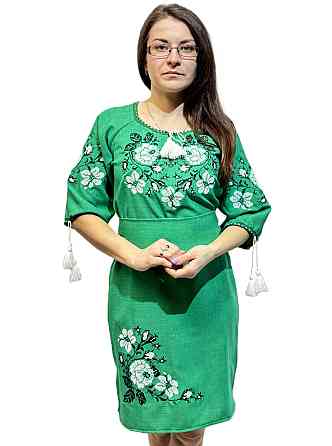 Вишита жіноча сукня із ніжним  орнаментом Троянди в зеленому кольорі Київ