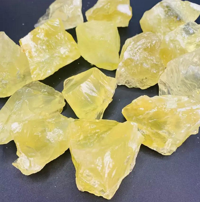 Натуральный кристалл цитрина, размер 5 см. Необработанные кристаллы цитрина. Камень для балансировки Киев - изображение 2