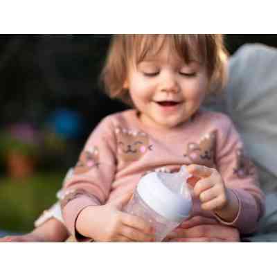 Соска Philips AVENT Natural силиконовая, Природный поток, 6 мес+, 2 ш (SCY966/02) Винница