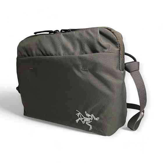 Сумка через плече Arcteryx Heliad 6L Crossbody темно-зелений Запоріжжя
