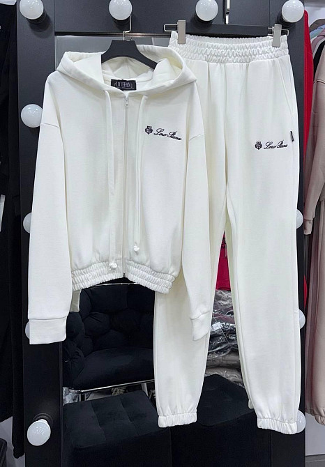 Женский стильный повседневный костюм двойка лакоста Молочный, 42 Одесса - изображение 1