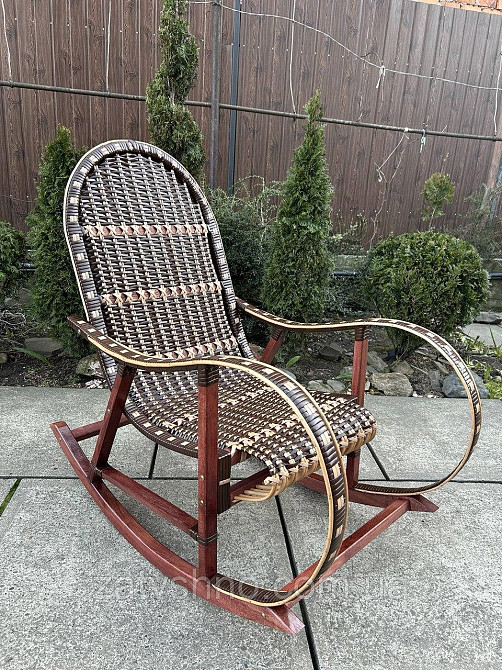 Крісло гойдалка плетена коричнева Київ - фото 1