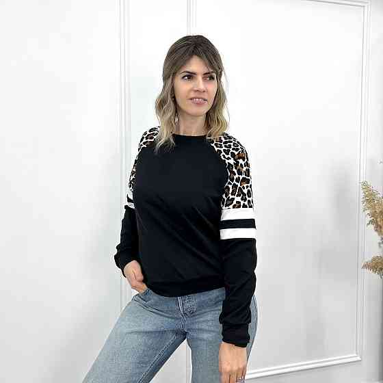 Женский свитшот со вставками 