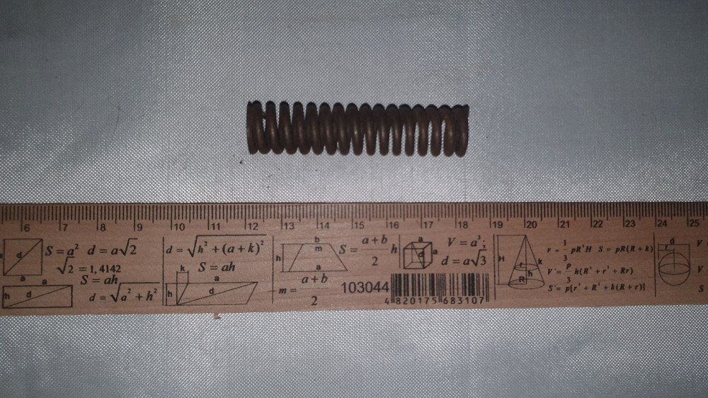 Пружина сжатия 13.5х60х2.5 мм. СССР. Харьков - изображение 1