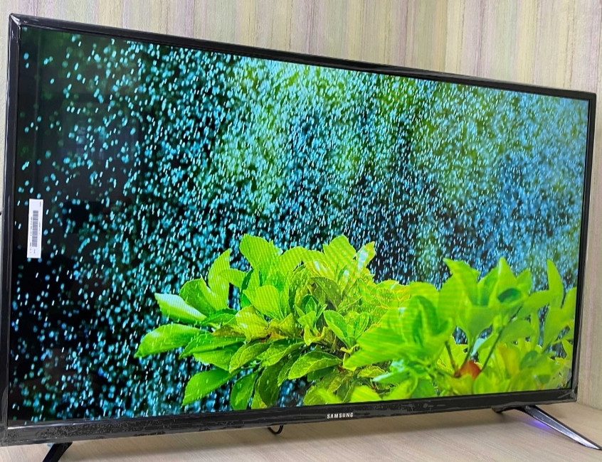 ТОП ! Телевизор: Samsung 34