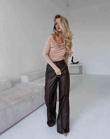 Женские базовые брюки на высокой посадке из эко-кожи Шоколад, 42/44 Одесса