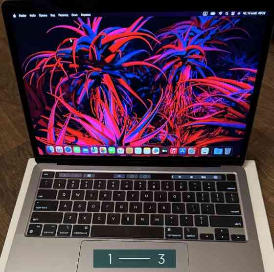 Ноутбук Apple MacBook Pro 13 256Gb. Apple M2 (2022) Touch Bar. Харків