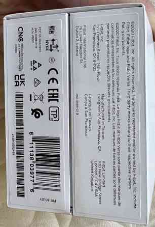 СМАРТ-годинник: FitBit Versa3 Київ