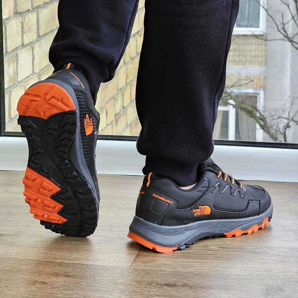 Мужские Кроссовки The North Face Черные с Оранжевым Норт Фейс (размеры: 40,41,42,43) ВидеоОбзор Днепр - изображение 3