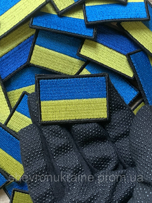 Шеврон флаг Украины с черным кантом (Форма прямоугольная. На липучке) Размер 4.5x3см Киев - изображение 5