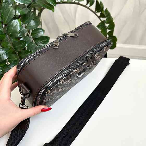 Брендова жіноча сумка. Жіноча сумка маленька через плече. Київ