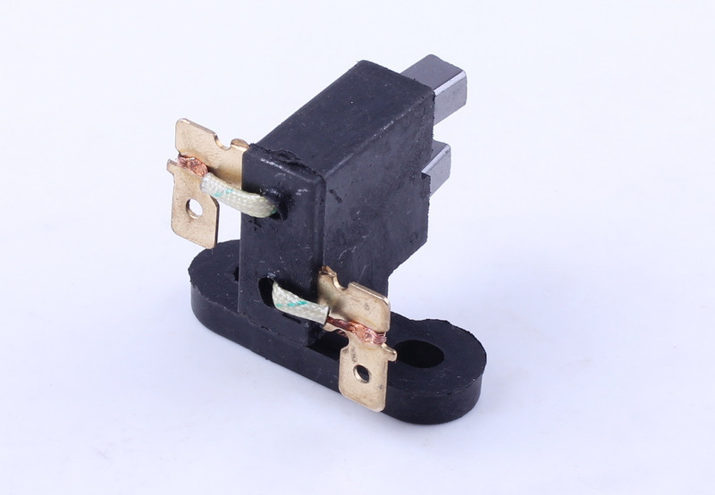 Щітки бензогенератора (5-6 кВт) (пластмасовий корпус) Мукачево - фото 1