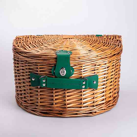 Плетена корзина для пікніка на 4 особи з посудом Київ