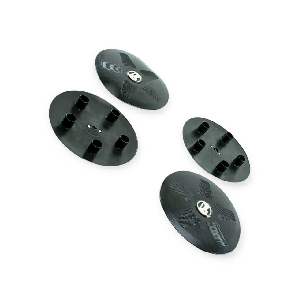 Ковпаки малі ВАЗ 2121 (на 5 болтів) чорні з білою емблемою ВАЗ (4шт) колісні Мукачево - фото 1