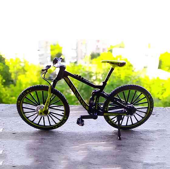 Фінгербайк RESTEQ, Металевий finger bike, Міні гірський фінгербайк, зменшена модель велосипеда 1:10 Київ