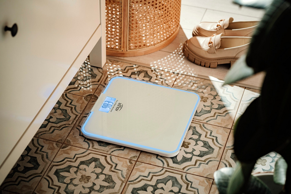 Ваги напольні Adler AD 8183 white електронні/ 180кг/ 2хААА автовимкнення/ синя підсвітка Винница - изображение 6