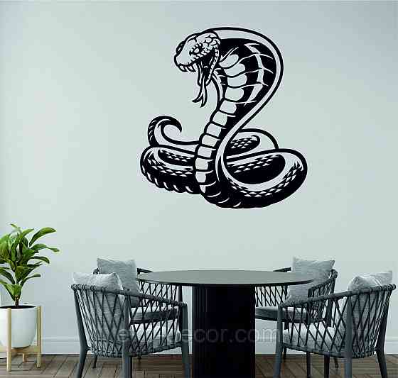 Декоративне настінне Панно «Кора», Декор на стіну 70*65 см, Чорний Київ