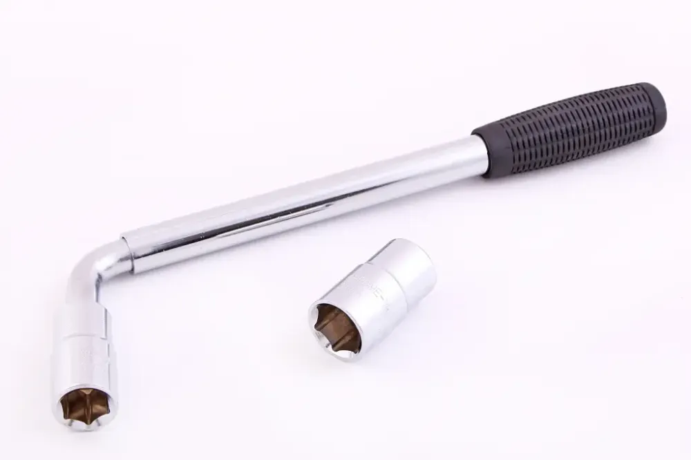 Ключ коліс. 1/2, 17/19, 21/23м Intertool Вінниця - фото 1