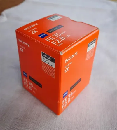 Об'єктив Sony 35mm f/2.8 fE zA Carl Zeiss Sonnar T* (SEL35f/28z) Київ