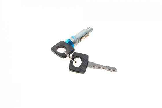 ROTWEISS - RW76015 Сердцевина замка двери MB Sprinter/VW LT 96-06 Полтава
