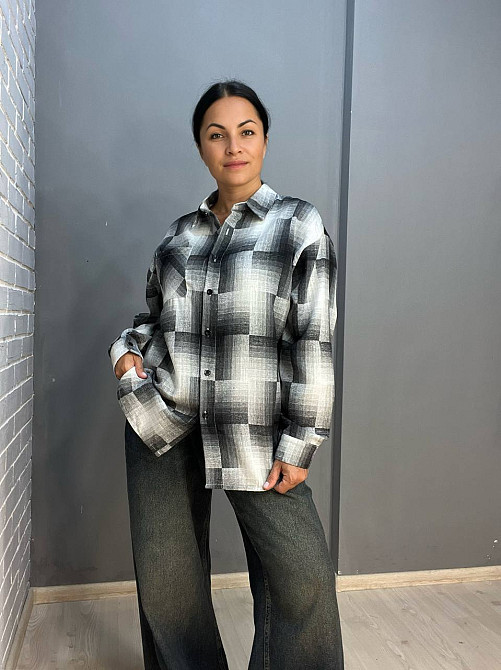 Сорочка жіноча Baoyu 225 картата оверсайз фланель подовжена спинка one size, чорний, one size Київ - фото 5