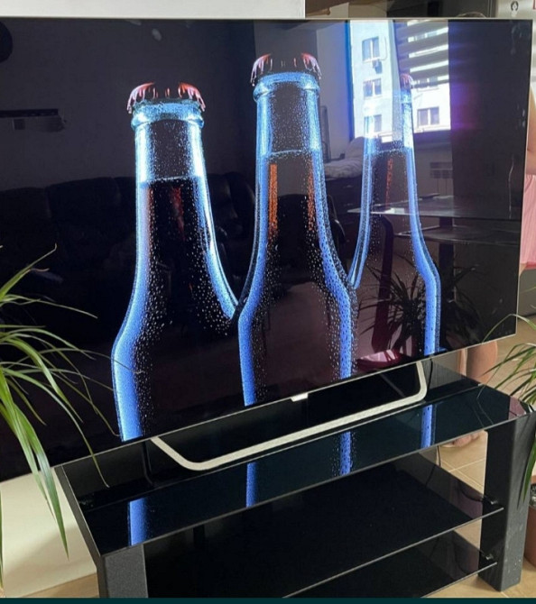 Телевизор: 65