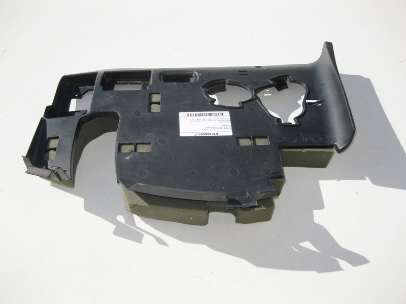 Mercedes-Benz  A1646809117 Кришка під панеллю приладів простір ніг водія ML W164 GL X164 Одесса - изображение 3