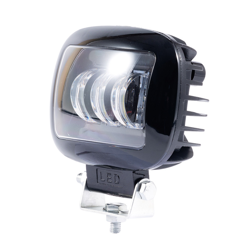 Автолампы светодиодная Belauto CSP 1860DE LED (3*10w) Львов - изображение 1