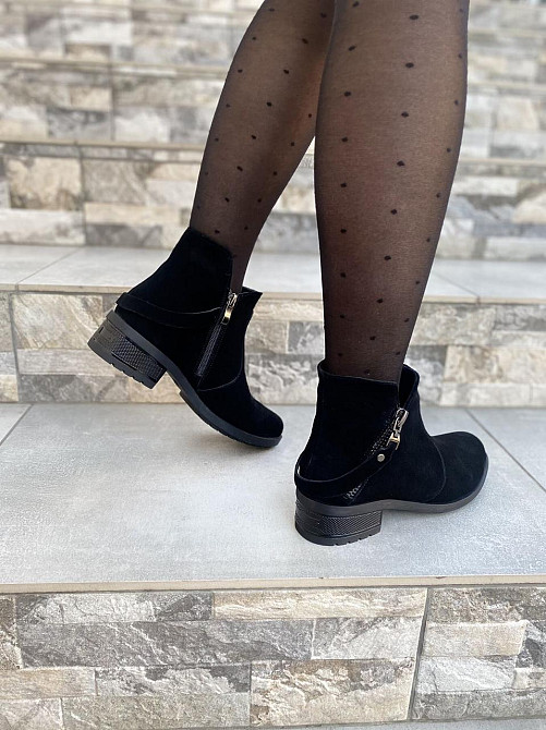 Жіночі черевики D and V чорні натуральна замша 37р.-24,5см 39р.-25,5см (1237) Коломия - фото 3