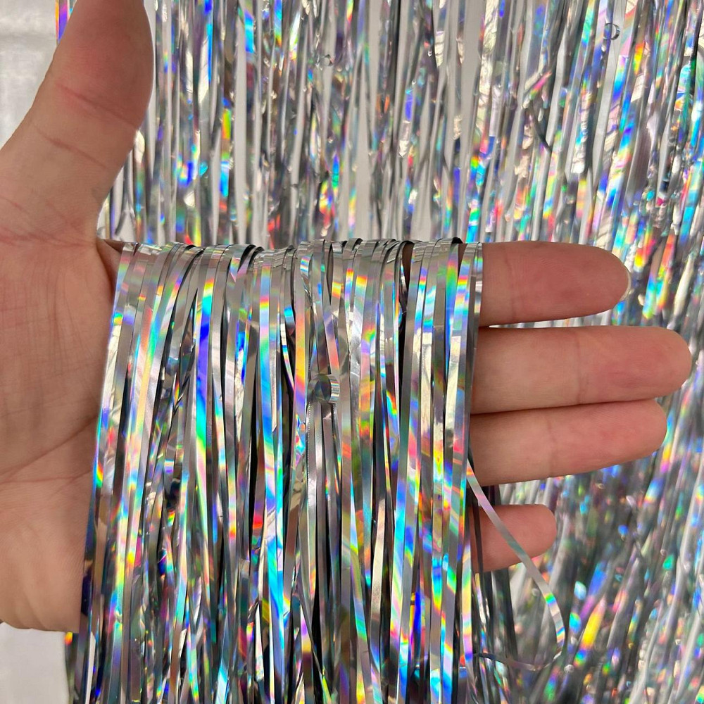 Дощик для фотозони з голограмою 3 м на 1 м сріблястий Київ - фото 1