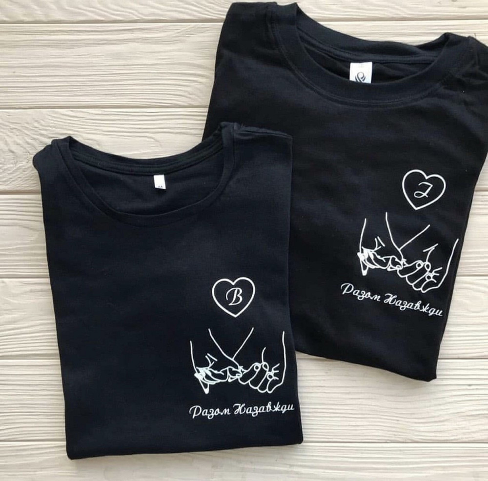 Парні футболки для хлопця та дівчини — "Різом назавдяки" з ініціативами Чернівці - фото 1