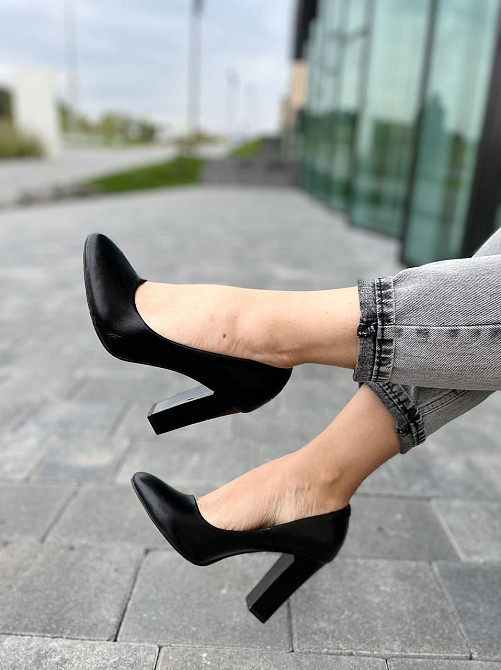 Туфлі жіночі D and V чорні натуральна шкіра каблук 9 см 36 р. (2246) Коломыя - изображение 3