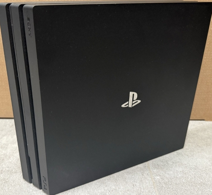 Приставка SONY PlayStation 4 Pro 1TB Харків - фото 3
