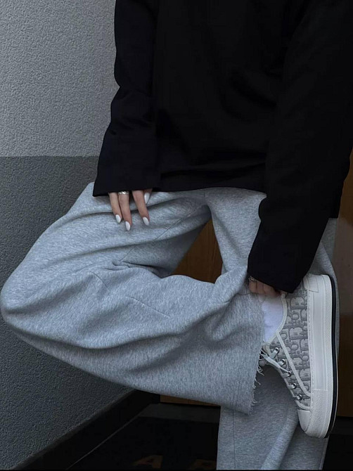 Жіночий базовий оверсайз лонгслів турецький кулір Чорний Одеса - фото 3