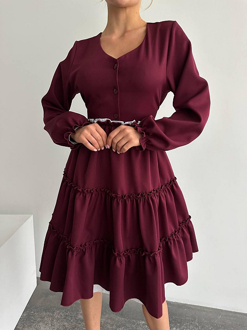 Женское базовое приталенное платье костюмный креп Бордо Одесса - изображение 1