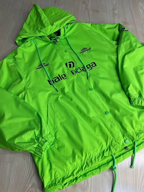 Куртка жіноча Lady Yep 9096 вітрівка оверсайз подовжена з капюшоном і написами, зелений, one size Київ - фото 13