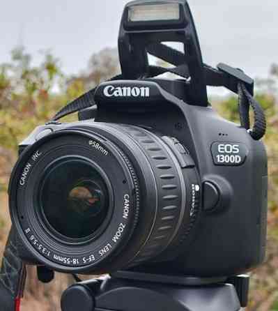 Фотоапарат Дзеркальний Canon 1300D з 18-55 об'єктивом Київ